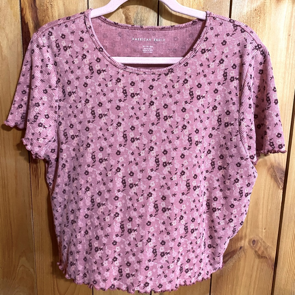 American Eagle crop top